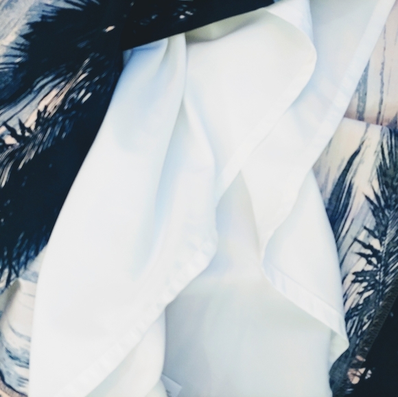 Banana Republic palm tree skirt size 2 - Picture 5 of 6